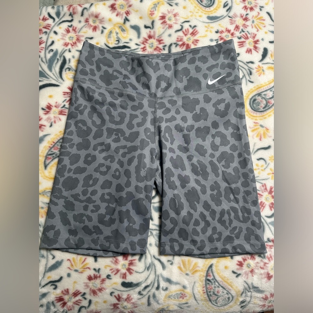 Women’s Nike Biker Shorts